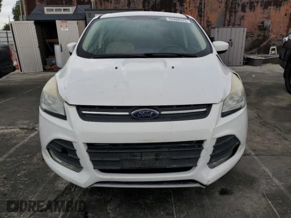 ✅ 2014 Ford Escape SE • VIN: 1FMCU9GX5EUC53318 • Лот: 93408975. Опубликован ранее на Copart с пробегом 89 823 миль. Бесплатный доступ к архиву аукционных продаж из США и подробный отчёт об истории автомобиля на DreamBid. Изображение 5.