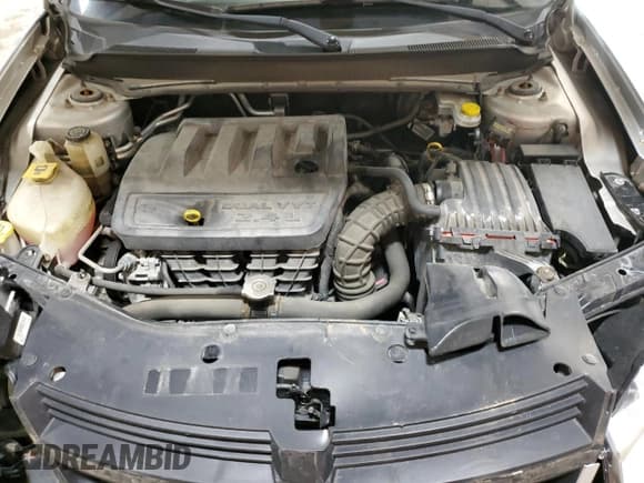 ✅ 2010 Dodge Avenger SXT • VIN: 1B3CC4FB1AN200878 • Lot: 85522214. Listed on Copart with 103,524 mi. Free auction sales archive from the USA and detailed vehicle history report at DreamBid. Image 11.