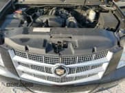 ✅ 2013 Cadillac Escalade ESV Platinum Edition • VIN: 1GYS3KEF9DR251880 • Лот: 44137715. Опубликован ранее на Copart с пробегом 155 335 миль. Бесплатный доступ к архиву аукционных продаж из США и подробный отчёт об истории автомобиля на DreamBid. Изображение 12.