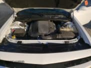 ✅ 2019 Dodge Challenger R/T • VIN: 2C3CDZBT8KH593784 • Lot: 37371423. Wystawiony na Copart z przebiegiem 54 988 mil. Bezpłatny archiwum sprzedaży aukcyjnych z USA i szczegółowy raport historii pojazdu na DreamBid. Zdjęcie 11.