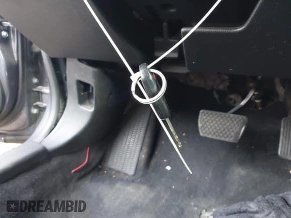 ✅ 2016 Honda Civic LX • VIN: 2HGFC2F51GH528296 • Лот: 43638696. Опубликован ранее на IAAI с пробегом 220 277 миль. Бесплатный доступ к архиву аукционных продаж из США и подробный отчёт об истории автомобиля на DreamBid. Изображение 11.