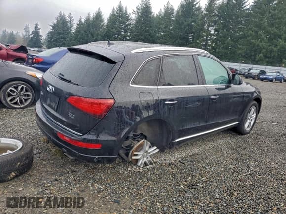 ✅ 2017 Audi Q5 Premium • VIN: WA1C2AFP2HA100313 • Lot: 94946925. Listed on Copart with 64,261 mi. Free auction sales archive from the USA and detailed vehicle history report at DreamBid. Image 3.