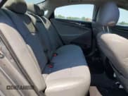 ✅ 2014 Hyundai Sonata SE • VIN: 5NPEC4AC6EH890429 • Lot: 62877194. Listed on Copart with 379,393 mi. Free auction sales archive from the USA and detailed vehicle history report at DreamBid. Image 10.