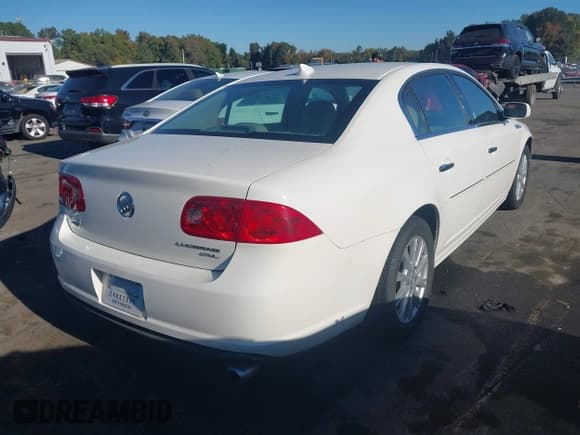 ✅ 2010 Buick Lucerne CXL • VIN: 1G4HC5EMXAU131445 • Лот: 43467277. Опубликован ранее на IAAI с пробегом 185 832 миль. Бесплатный доступ к архиву аукционных продаж из США и подробный отчёт об истории автомобиля на DreamBid. Изображение 4.