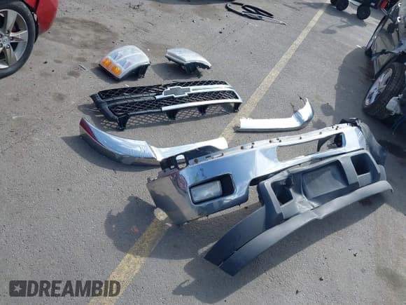 ✅ 2013 Chevrolet Silverado 2500HD LT • VIN: 1GC1KXCG2DF139002 • Lot: 41979888. Listed on IAAI with 198,634 mi. Free auction sales archive from the USA and detailed vehicle history report at DreamBid. Image 12.