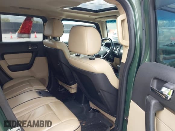 ✅ 2006 Hummer H3 • VIN: 5GTDN136268107370 • Lot: 43525096. Listed on IAAI with 108,054 mi. Free auction sales archive from the USA and detailed vehicle history report at DreamBid. Image 8.