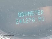 ✅ 2008 Chevrolet Silverado 2500HD • VIN: 1GBHK29668E192575 • Lot: 41925115. Wystawiony na IAAI z przebiegiem 241 278 mil. Bezpłatny archiwum sprzedaży aukcyjnych z USA i szczegółowy raport historii pojazdu na DreamBid. Zdjęcie 15.