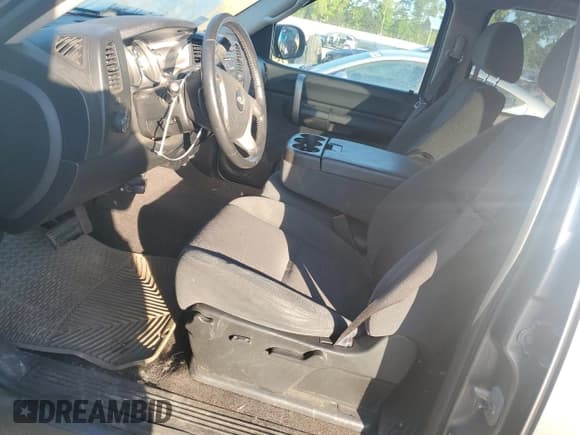 ✅ 2009 Chevrolet Silverado 1500 LT • VIN: 3GCEK233X9G249142 • Lot: 67528044. Listed on Copart with 192,134 mi. Free auction sales archive from the USA and detailed vehicle history report at DreamBid. Image 7.