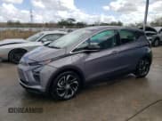 ✅ 2023 Chevrolet Bolt EV 2LT • VIN: 1G1FX6S03P4174890 • Lot: 40274034. Wystawiony na Copart z przebiegiem 1 399 mil. Bezpłatny archiwum sprzedaży aukcyjnych z USA i szczegółowy raport historii pojazdu na DreamBid. Zdjęcie 1.