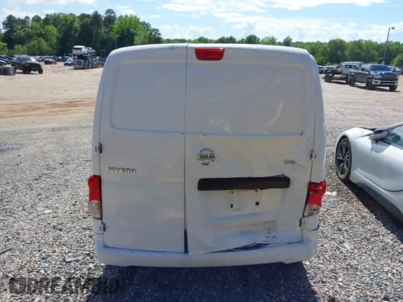 ✅ 2018 Nissan NV200 S • VIN: 3N6CM0KN1JK700871 • Лот: 42232153. Опубликован ранее на IAAI с пробегом 115 267 миль. Бесплатный доступ к архиву аукционных продаж из США и подробный отчёт об истории автомобиля на DreamBid. Изображение 16.