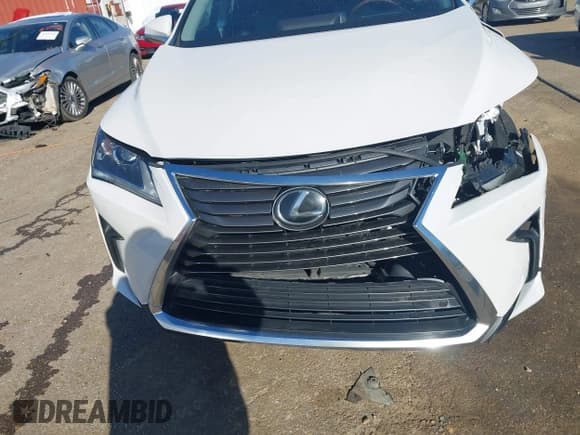 ✅ 2017 Lexus RX 350 • VIN: 2T2ZZMCA6HC039164 • Lot: 41829770. Listed on IAAI with 81,899 mi. Free auction sales archive from the USA and detailed vehicle history report at DreamBid. Image 6.