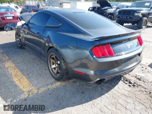 ✅ 2017 Ford Mustang GT • VIN: 1FA6P8CF5H5275825 • Lot: 42017878. Listed on IAAI with 26,917 mi. Free auction sales archive from the USA and detailed vehicle history report at DreamBid. Image 3.