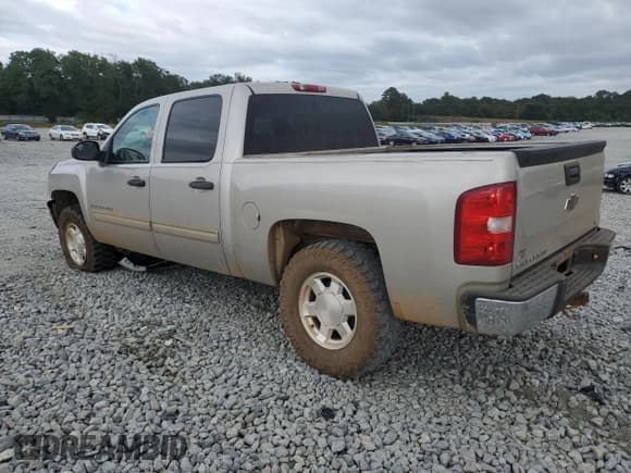 ✅ 2009 Chevrolet Silverado 1500 LS • VIN: 3GCEC13C39G116858 • Lot: 86135085. Listed on Copart with 203,297 mi. Free auction sales archive from the USA and detailed vehicle history report at DreamBid. Image 2.