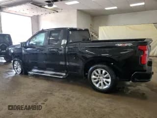 ✅ 2019 Chevrolet Silverado 1500 Custom • VIN: 1GCRYBEH9KZ406979 • Lot: 58942404. Wystawiony na Copart z przebiegiem 57 147 mil. Bezpłatny archiwum sprzedaży aukcyjnych z USA i szczegółowy raport historii pojazdu na DreamBid. Zdjęcie 2.