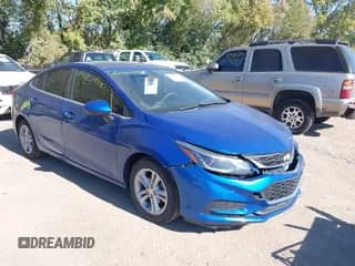 2018 Chevrolet Cruze LT с VIN 1G1BE5SMXJ7126410, выставлен на аукционе IAAI как лот 43420252 с пробегом 91 681 миль миль и . История ставок и продаж доступна на DreamBid. Изображение 1.