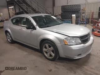 ✅ 2010 Dodge Avenger R/T • VIN: 1B3CC5FV9AN130496 • Лот: 42796682. Опубликован ранее на IAAI с пробегом 94 183 миль. Бесплатный доступ к архиву аукционных продаж из США и подробный отчёт об истории автомобиля на DreamBid. Изображение 1.