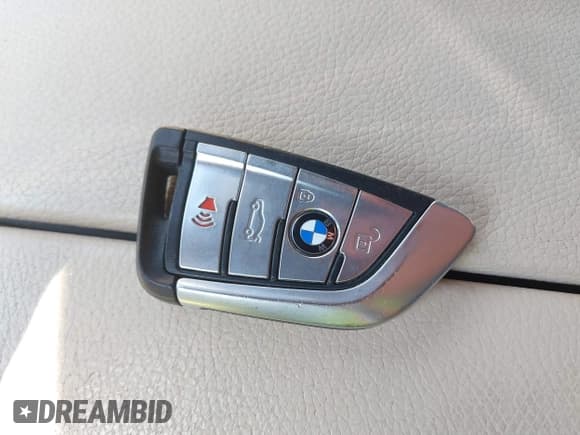 ✅ 2018 BMW 5 Series 540i xDrive • VIN: WBAJE7C50JWC56336 • Lot: 42647182. Listed on IAAI with 99,403 mi. Free auction sales archive from the USA and detailed vehicle history report at DreamBid. Image 11.
