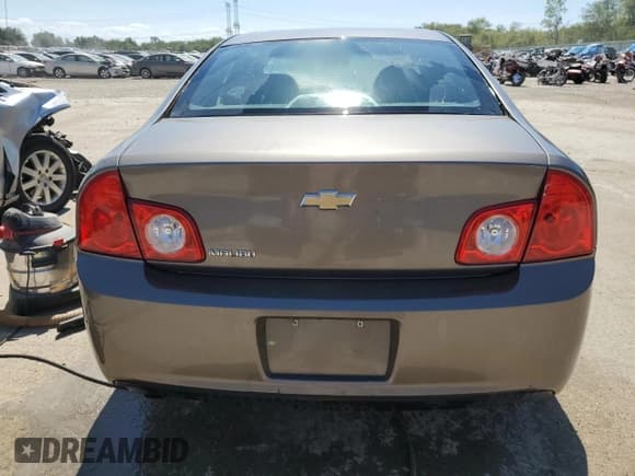 ✅ 2012 Chevrolet Malibu 1FL • VIN: 1G1ZA5EU4CF135943 • Lot: 70002374. Listed on Copart with 157,920 mi. Free auction sales archive from the USA and detailed vehicle history report at DreamBid. Image 6.