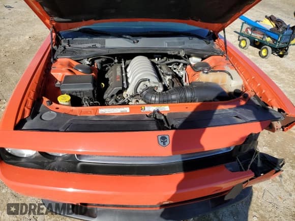 ✅ 2010 Dodge Challenger SRT-8 • VIN: 2B3CJ7DW7AH289099 • Lot: 42083305. Wystawiony na Copart z przebiegiem 154 506 mil. Bezpłatny archiwum sprzedaży aukcyjnych z USA i szczegółowy raport historii pojazdu na DreamBid. Zdjęcie 11.