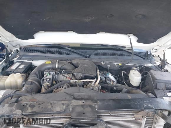 ✅ 2007 Chevrolet Silverado 2500HD LT1 • VIN: 1GCHK23D57F157098 • Lot: 41987900. Wystawiony na IAAI z przebiegiem 358 398 mil. Bezpłatny archiwum sprzedaży aukcyjnych z USA i szczegółowy raport historii pojazdu na DreamBid. Zdjęcie 10.