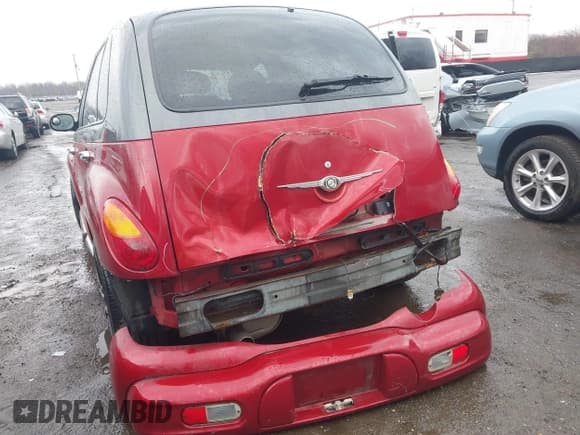 ✅ 2003 Chrysler PT Cruiser GT • VIN: 3C8FY78GX3T651171 • Лот: 41841388. Опубликован ранее на IAAI с пробегом Не указан. Бесплатный доступ к архиву аукционных продаж из США и подробный отчёт об истории автомобиля на DreamBid. Изображение 6.