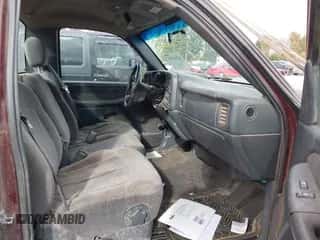 1999 Chevrolet Silverado 1500 LS с VIN 1GCEC14V0XZ164153, выставлен на аукционе IAAI как лот 43562553 с пробегом 282 396 миль миль и . История ставок и продаж доступна на DreamBid. Изображение 5.