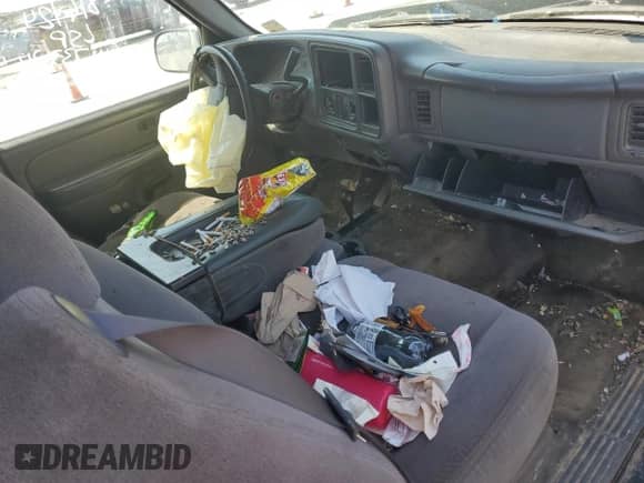 2006 Chevrolet Silverado 1500 LS z VIN 1GCEK19V36Z232083, wystawiony jako Copart lot #67372024 z przebiegiem Nie podano mil oraz Szkoda całkowita • Salvage title. Historia ofert i sprzedaży dostępna na DreamBid. Obrazek 8.