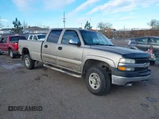 ✅ 2001 Chevrolet Silverado 2500HD LS • VIN: 1GCHK23U21F191152 • Lot: 41399309. Listed on IAAI with 206,403 mi. Free auction sales archive from the USA and detailed vehicle history report at DreamBid. Image 1.