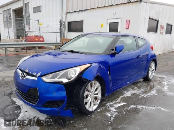 ✅ 2013 Hyundai Veloster w/Black Int • VIN: KMHTC6AD9DU093247 • Lot: 41416318. Wystawiony na IAAI z przebiegiem 130 950 mil. Bezpłatny archiwum sprzedaży aukcyjnych z USA i szczegółowy raport historii pojazdu na DreamBid. Zdjęcie 17.