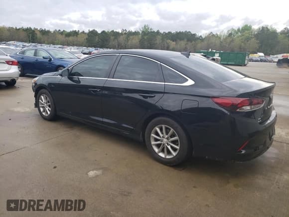 ✅ 2019 Hyundai Sonata SE • VIN: 5NPE24AF0KH731849 • Лот: 46371503. Опубликован ранее на Copart с пробегом 82 579 миль. Бесплатный доступ к архиву аукционных продаж из США и подробный отчёт об истории автомобиля на DreamBid. Изображение 2.