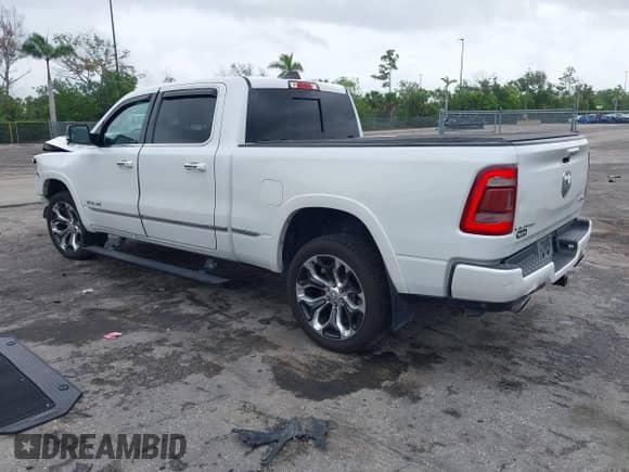 2019 Ram 1500 Limited z VIN 1C6SRFPT3KN774290, wystawiony jako IAAI lot #42413133 z przebiegiem 72 324 mil mil oraz . Historia ofert i sprzedaży dostępna na DreamBid. Obrazek 3.