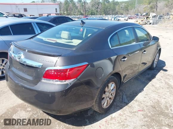 ✅ 2013 Buick LaCrosse Leather • VIN: 1G4GC5ER0DF178483 • Lot: 41781722. Listed on IAAI with 113,776 mi. Free auction sales archive from the USA and detailed vehicle history report at DreamBid. Image 4.