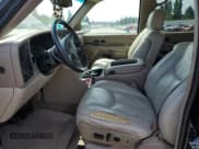 ✅ 2004 Chevrolet Suburban LT • VIN: 1GNFK16Z74J174204 • Лот: 60078905. Опубликован ранее на Copart с пробегом 182 248 миль. Бесплатный доступ к архиву аукционных продаж из США и подробный отчёт об истории автомобиля на DreamBid. Изображение 7.