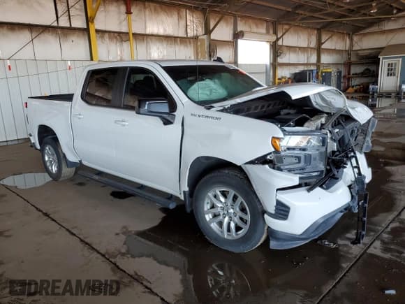 ✅ 2021 Chevrolet Silverado 1500 RST • VIN: 3GCPWDEDXMG111673 • Лот: 82475285. Опубликован ранее на Copart с пробегом 48 356 миль. Бесплатный доступ к архиву аукционных продаж из США и подробный отчёт об истории автомобиля на DreamBid. Изображение 4.