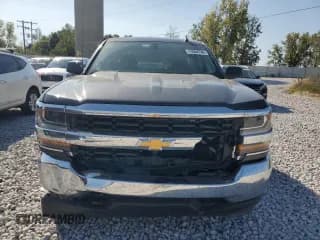 ✅ 2019 Chevrolet Silverado 1500 LT • VIN: 2GCVKPEC3K1143768 • Lot: 74004744. Wystawiony na Copart z przebiegiem 108 799 mil. Bezpłatny archiwum sprzedaży aukcyjnych z USA i szczegółowy raport historii pojazdu na DreamBid. Zdjęcie 5.