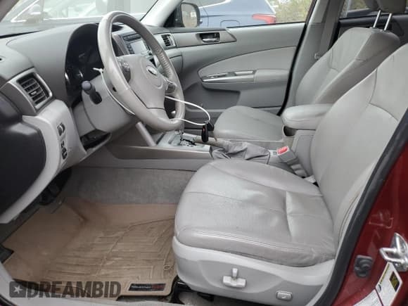 ✅ 2010 Subaru Forester X Limited • VIN: JF2SH6DC1AH763741 • Lot: 93215555. Wystawiony na Copart z przebiegiem 134 404 mil. Bezpłatny archiwum sprzedaży aukcyjnych z USA i szczegółowy raport historii pojazdu na DreamBid. Zdjęcie 7.