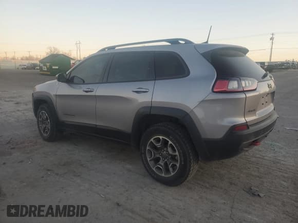 ✅ 2020 Jeep Cherokee Trailhawk Elite • VIN: 1C4PJMBX9LD562523 • Lot: 41488455. Listed on Copart with 79,301 mi. Free auction sales archive from the USA and detailed vehicle history report at DreamBid. Image 2.