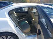 ✅ 2012 Honda Accord EX-L • VIN: 1HGCP3F88CA039989 • Lot: 43556547. Wystawiony na IAAI z przebiegiem 194 837 mil. Bezpłatny archiwum sprzedaży aukcyjnych z USA i szczegółowy raport historii pojazdu na DreamBid. Zdjęcie 8.