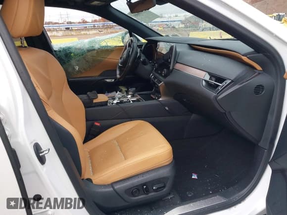 ✅ 2023 Lexus RX 350h Luxury • VIN: 2T2BBMCA7PC012110 • Лот: 43668605. Опубликован ранее на IAAI с пробегом 18 416 миль. Бесплатный доступ к архиву аукционных продаж из США и подробный отчёт об истории автомобиля на DreamBid. Изображение 5.