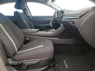 2022 Hyundai Sonata SEL z VIN KMHL64JA5NA243472, wystawiony jako Copart lot #66193932 z przebiegiem 3 617 mil mil oraz . Historia ofert i sprzedaży dostępna na DreamBid. Obrazek 5.