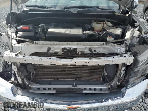 ✅ 2019 Chevrolet Silverado 1500 • VIN: 1GCVWEED1KZ208660 • Лот: 59535195. Опубликован ранее на Copart с пробегом 49 705 миль. Бесплатный доступ к архиву аукционных продаж из США и подробный отчёт об истории автомобиля на DreamBid. Изображение 11.