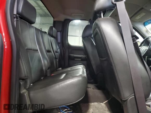 ✅ 2013 GMC Sierra 1500 SLT • VIN: 1GTR2WE72DZ122516 • Lot: 57454515. Listed on Copart with 231,457 mi. Free auction sales archive from the USA and detailed vehicle history report at DreamBid. Image 10.