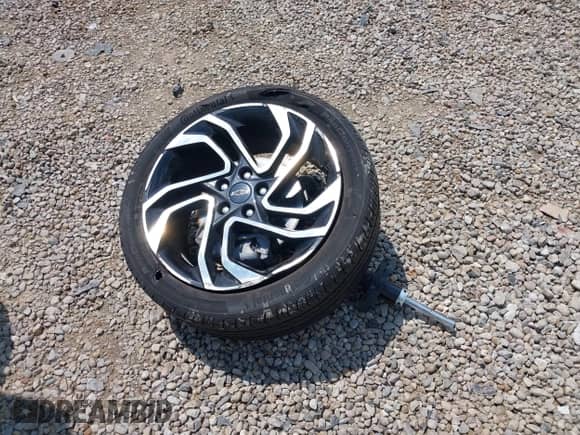 2025 Chevrolet TrailBlazer RS с VIN KL79MUSL5SB080135, выставлен на аукционе IAAI как лот 42618033 с пробегом 14 074 миль миль и . История ставок и продаж доступна на DreamBid. Изображение 12.