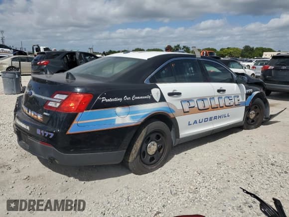✅ 2015 Ford Police Interceptor • VIN: 1FAHP2MK6FG159763 • Lot: 71614945. Listed on Copart with Not provided. Free auction sales archive from the USA and detailed vehicle history report at DreamBid. Image 3.