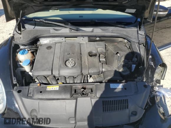 ✅ 2013 Volkswagen Beetle Fender Edition • VIN: 3VWJP7AT9DM686699 • Lot: 89312445. Listed on Copart with 105,748 mi. Free auction sales archive from the USA and detailed vehicle history report at DreamBid. Image 11.