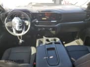 ✅ 2023 GMC Sierra 1500 • VIN: 1GTRHCE88PZ321564 • Лот: 85082504. Опубликован ранее на Copart с пробегом 7 542 миль. Бесплатный доступ к архиву аукционных продаж из США и подробный отчёт об истории автомобиля на DreamBid. Изображение 8.