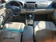 ✅ 2005 Toyota Camry SE • VIN: 4T1BA32K25U506950 • Лот: 82640945. Опубликован ранее на Copart с пробегом 235 260 миль. Бесплатный доступ к архиву аукционных продаж из США и подробный отчёт об истории автомобиля на DreamBid. Изображение 8.