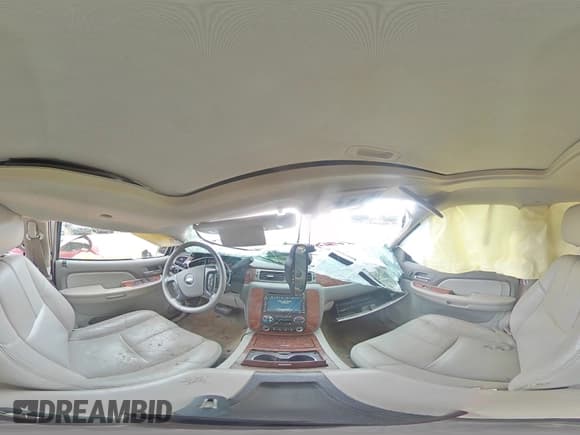 ✅ 2008 Chevrolet Suburban LTZ • VIN: 1GNFC16J48R118641 • Lot: 66723344. Wystawiony na Copart z przebiegiem 211 164 mil. Bezpłatny archiwum sprzedaży aukcyjnych z USA i szczegółowy raport historii pojazdu na DreamBid. Zdjęcie 13.