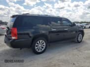 ✅ 2011 Chevrolet Suburban LS • VIN: 1GNSCHE07BR240692 • Лот: 71978824. Опубликован ранее на Copart с пробегом 271 573 миль. Бесплатный доступ к архиву аукционных продаж из США и подробный отчёт об истории автомобиля на DreamBid. Изображение 3.