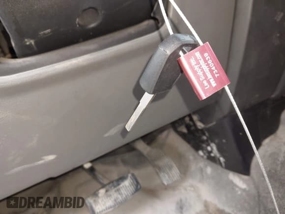 ✅ 2017 Ford F-250 XLT • VIN: 1FT7X2BT2HEE01996 • Lot: 43430590. Listed on IAAI with 187,022 mi. Free auction sales archive from the USA and detailed vehicle history report at DreamBid. Image 11.